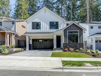 19231 Meridian Drive SE