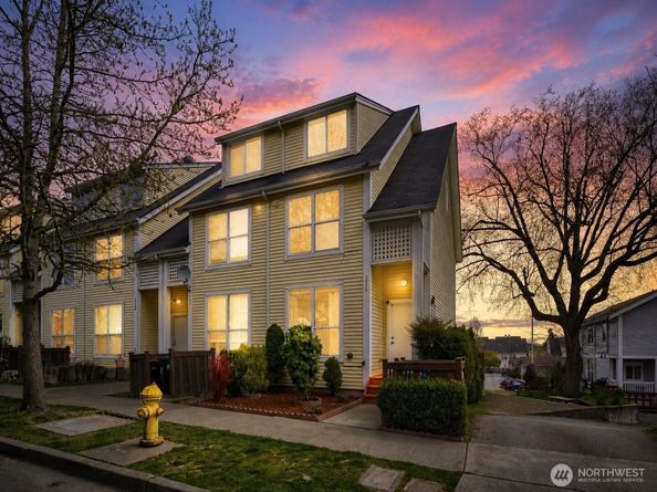 7710 Chicago Court S, Seattle WA 98118