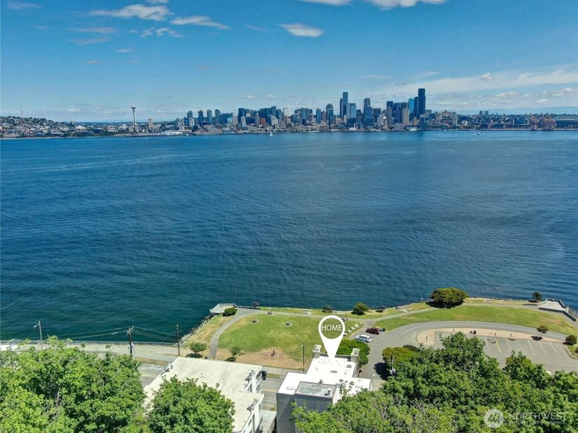 1111 Harbor Avenue SW 500, Seattle WA 98116