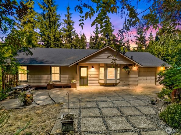 5827 176th Drive SE, Snohomish WA 98290