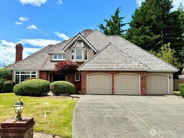 22623 SE 47th Court, Sammamish WA 98075