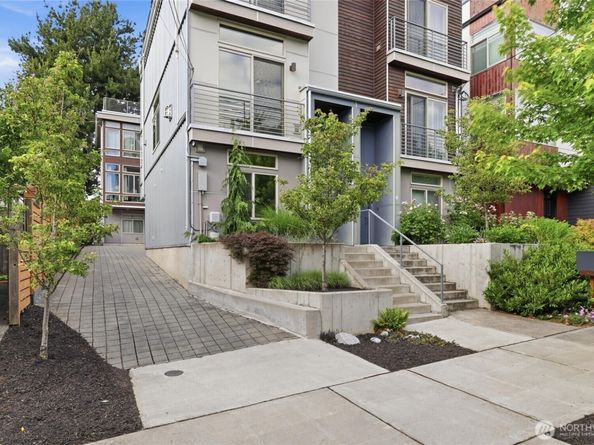 316 NW 41st Street B, Seattle WA 98107