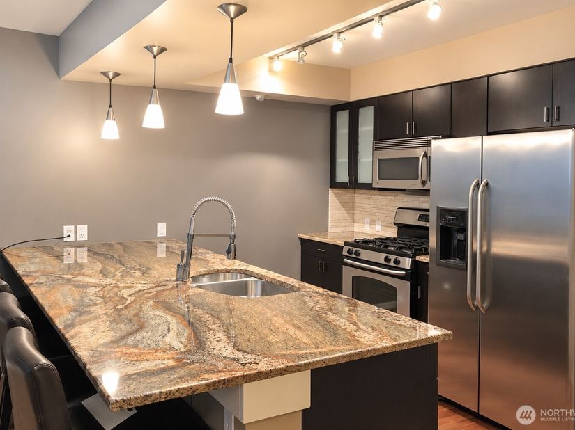 819 Virginia St 3008, Seattle WA 98101