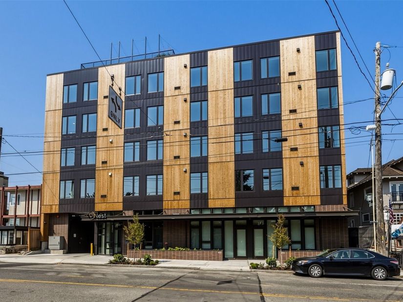 6109 Phinney Avenue N 401, Seattle WA 98103