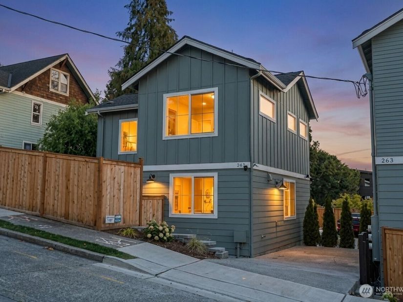 261 NW 42nd Street, Seattle WA 98107