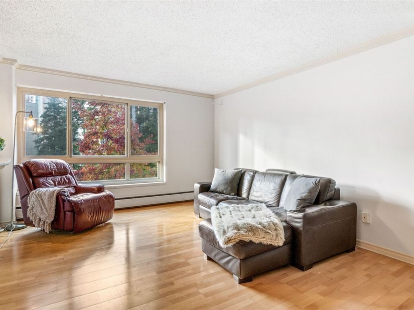 1400 Hubbell Place 810, Seattle WA 98101