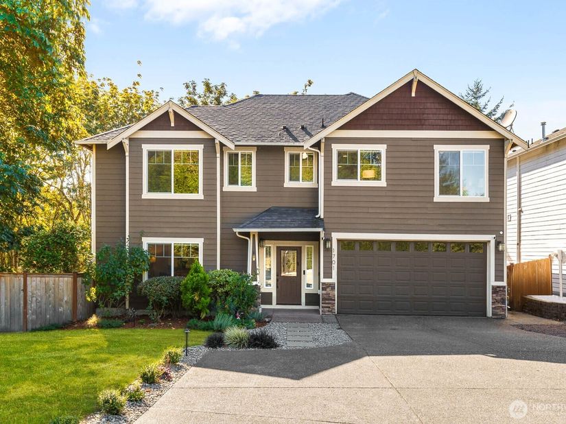 1701 Queen Ct NE, Renton WA 98056