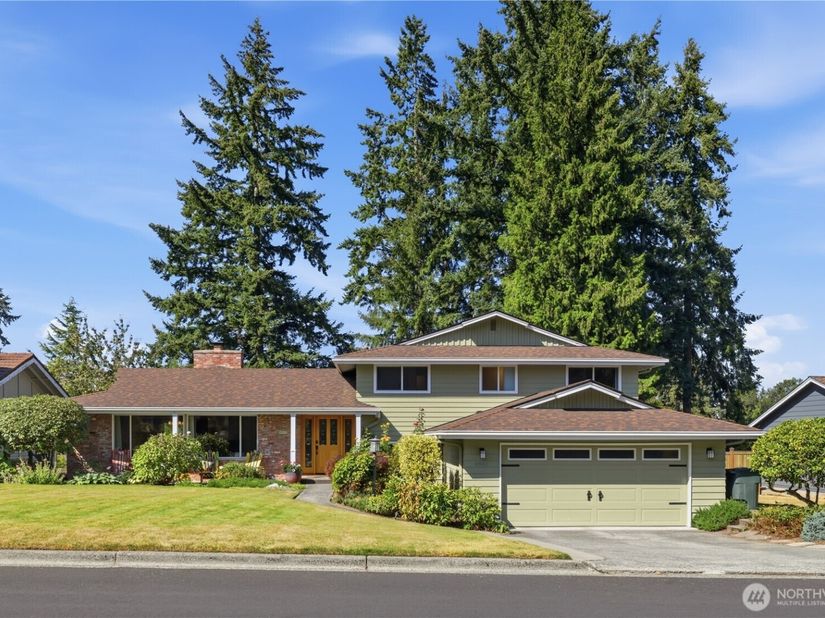 4941 125 Avenue SE, Bellevue WA 98006
