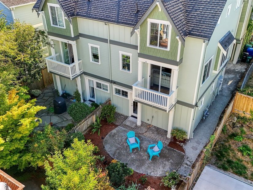 8846 Midvale Avenue N B, Seattle WA 98103