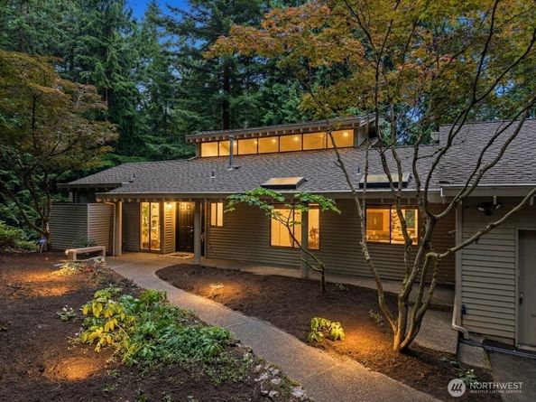3518 129th Avenue NE, Bellevue WA 98005