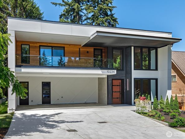 10234 NE 20th Place, Bellevue WA 98004