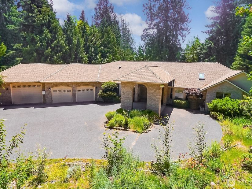 116 143rd Street SW, Lynnwood WA 98087