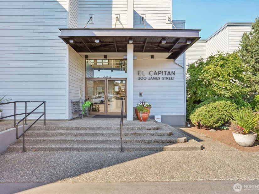 200 James Street 106, Edmonds WA 98020