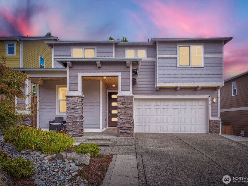 1030 S 195th Place, Des Moines WA 98148