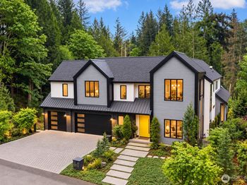 22727 NE 139th Way