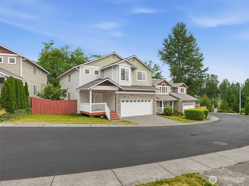 2623 145th Street SW, Lynnwood WA 98087