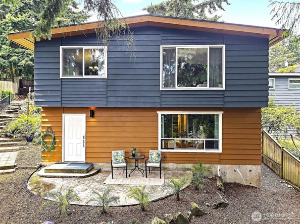 16106 Densmore Avenue N, Shoreline WA 98133