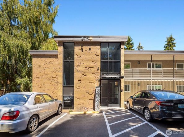 3816 11th Avenue W 224, Seattle WA 98119