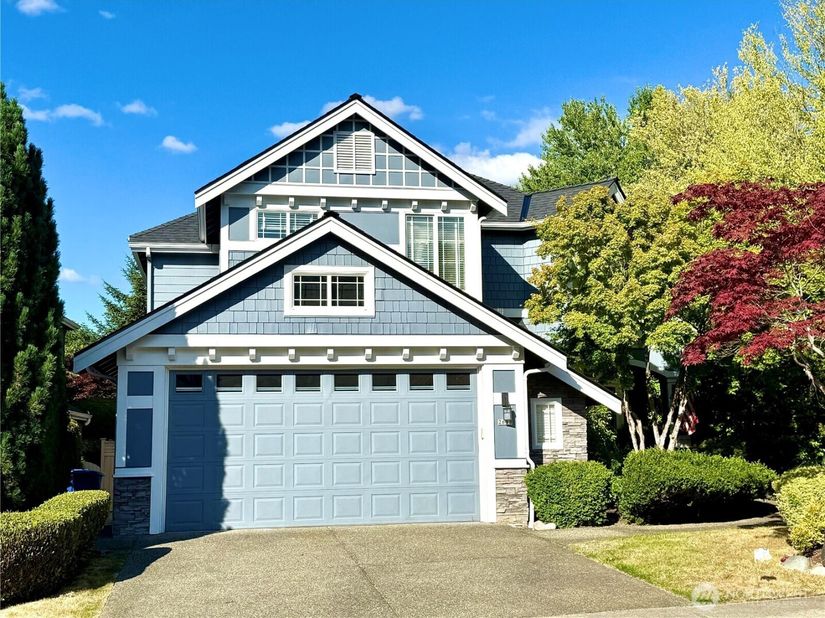 2698 230th Avenue SE, Sammamish WA 98075