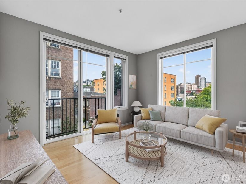 124 Bellevue Avenue E 601, Seattle WA 98102