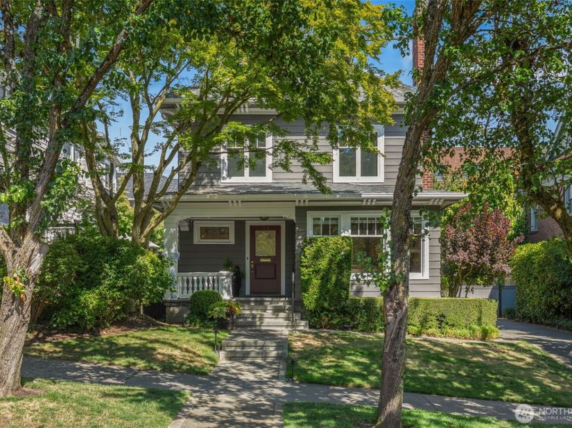 1218 3rd Avenue W, Seattle WA 98119