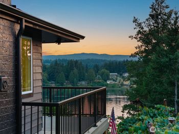 2511 Baymont Place