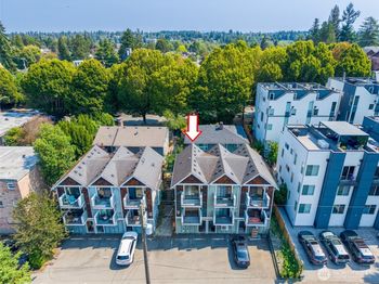 9243 35th Ave SW