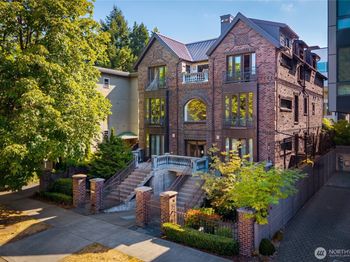 1122 Broadway E