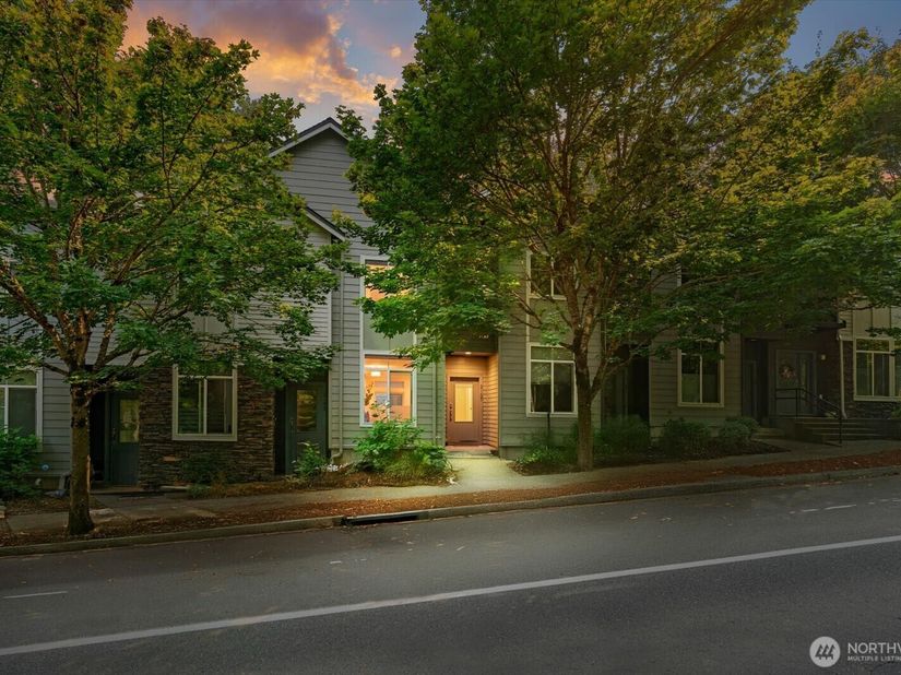 2157 NW Talus Drive, Issaquah WA 98027