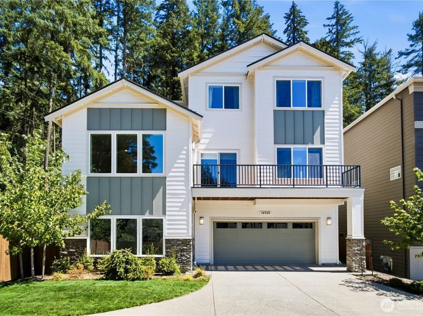 18733 14th Place W, Lynnwood WA 98037