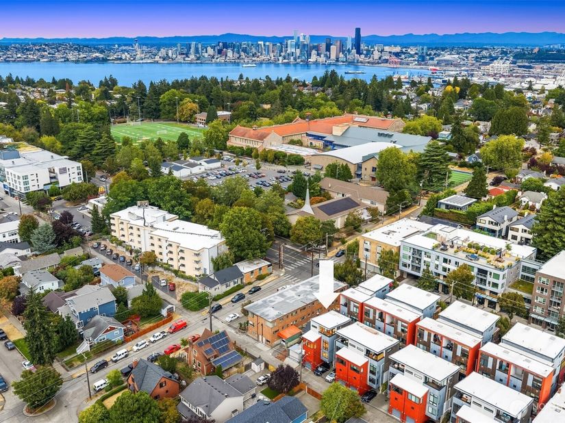 3211 California Avenue SW, Seattle WA 98116