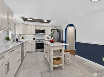 402 170th Place SW