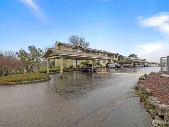 3400 Narrows View Lane NE 204, Bremerton WA 98310