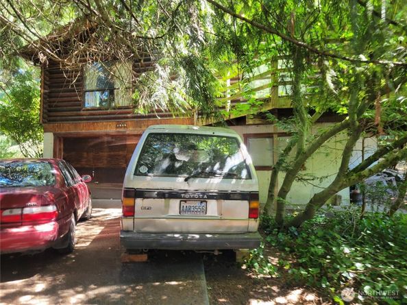 1818 Jackson Drive NW, Bremerton WA 98312