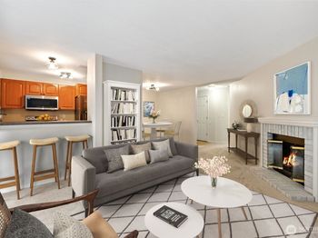 15433 Country Club Drive