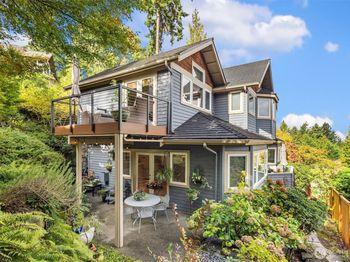 4411 NE 90th Street