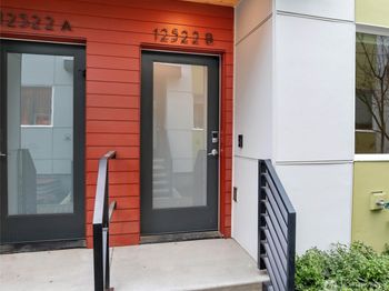 12522 15th Avenue NE