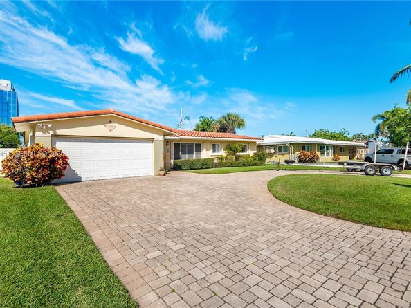 1551 SE 24th Ave, Pompano Beach FL 33062