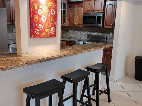 9735 NW 52nd St 411, Doral FL 33178