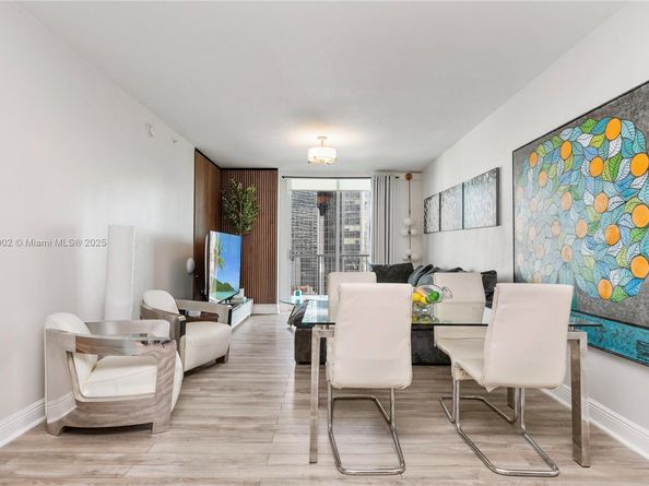 1250 S Miami Ave 1206, Miami FL 33130