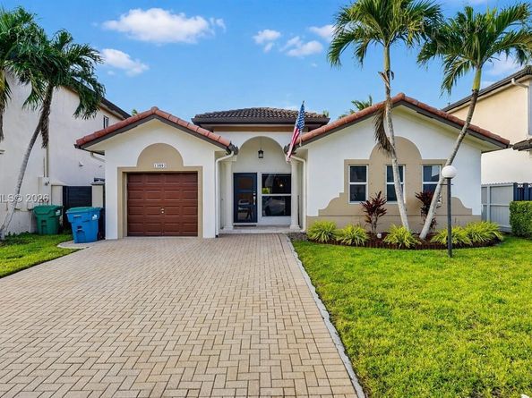 15893 SW 138th Ter, Miami FL 33196