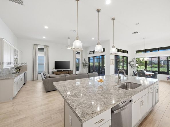 11927 N Leon Cir N, Parkland FL 33076