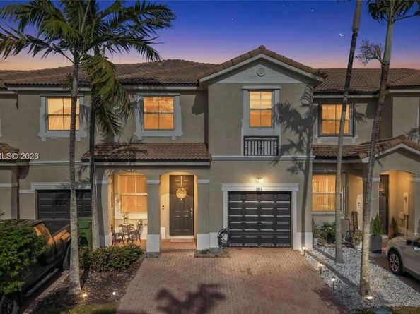 1013 NE 42nd Ave, Homestead FL 33033