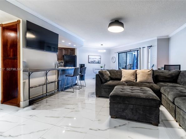 6855 W Broward Blvd 201, Plantation FL 33317