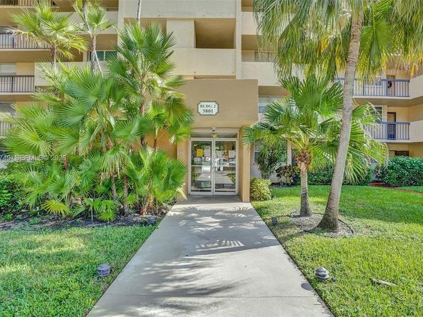 3821 Environ Blvd 309, Lauderhill FL 33319