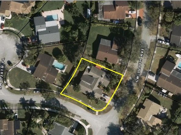 10610 SW 128th Ave, Miami FL 33186
