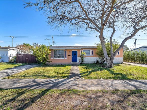 3235 SW 93rd Ct, Miami FL 33165