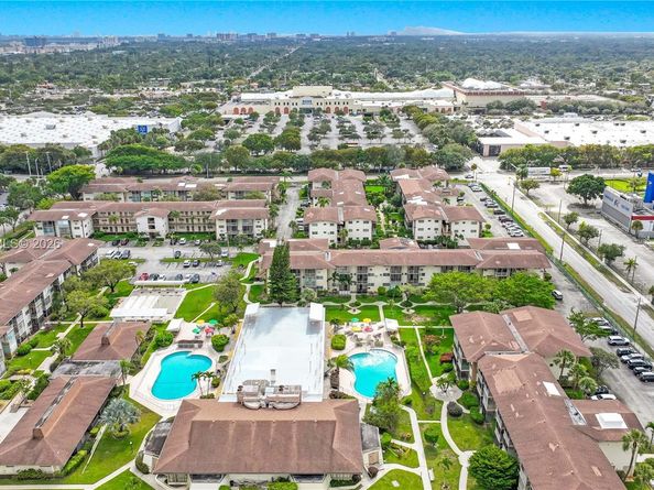 16750 NE 14th Ave 308, Miami FL 33162