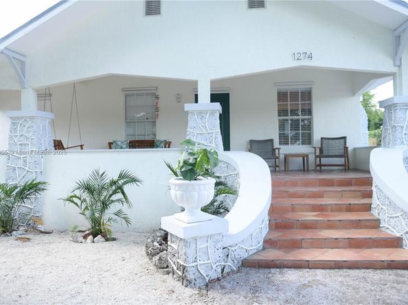 1274 SW 5 St, Miami FL 33135