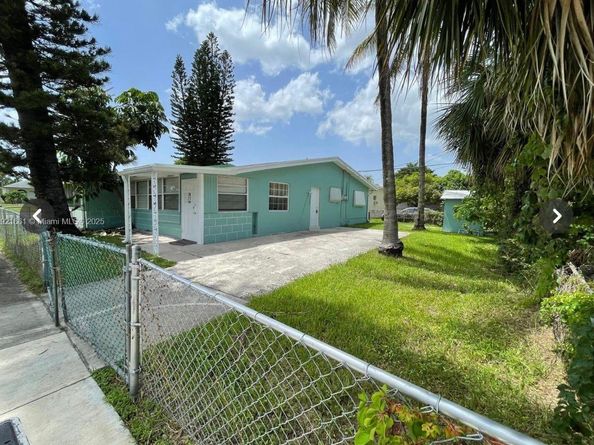 2975 NW 11th St, Fort Lauderdale FL 33311